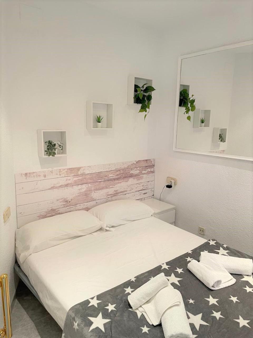 Apartamento En Platja Sant Pol S'Agaro Con Pisicina Y Jardin 桑特费柳德吉克索尔斯 外观 照片