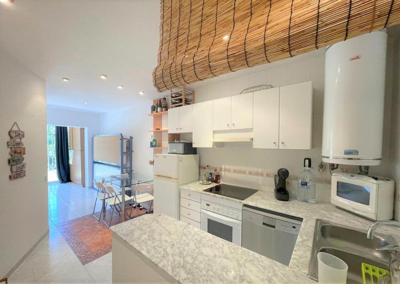 Apartamento En Platja Sant Pol S'Agaro Con Pisicina Y Jardin 桑特费柳德吉克索尔斯 外观 照片