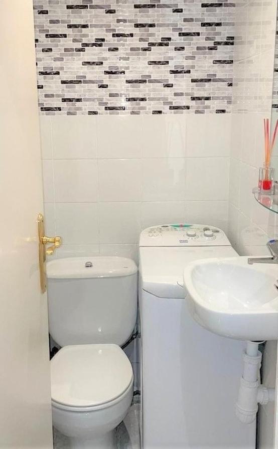 Apartamento En Platja Sant Pol S'Agaro Con Pisicina Y Jardin 桑特费柳德吉克索尔斯 外观 照片