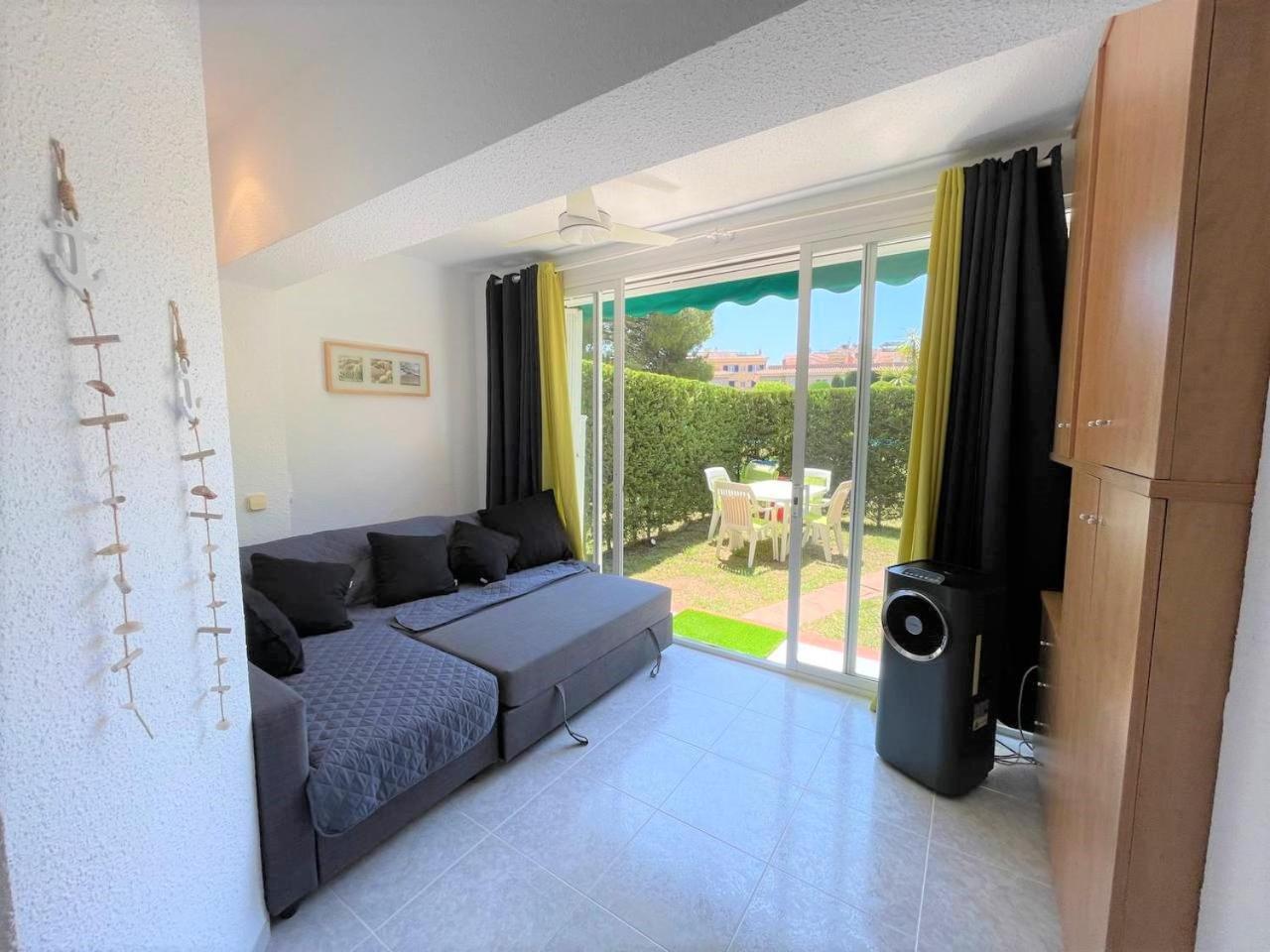 Apartamento En Platja Sant Pol S'Agaro Con Pisicina Y Jardin 桑特费柳德吉克索尔斯 外观 照片